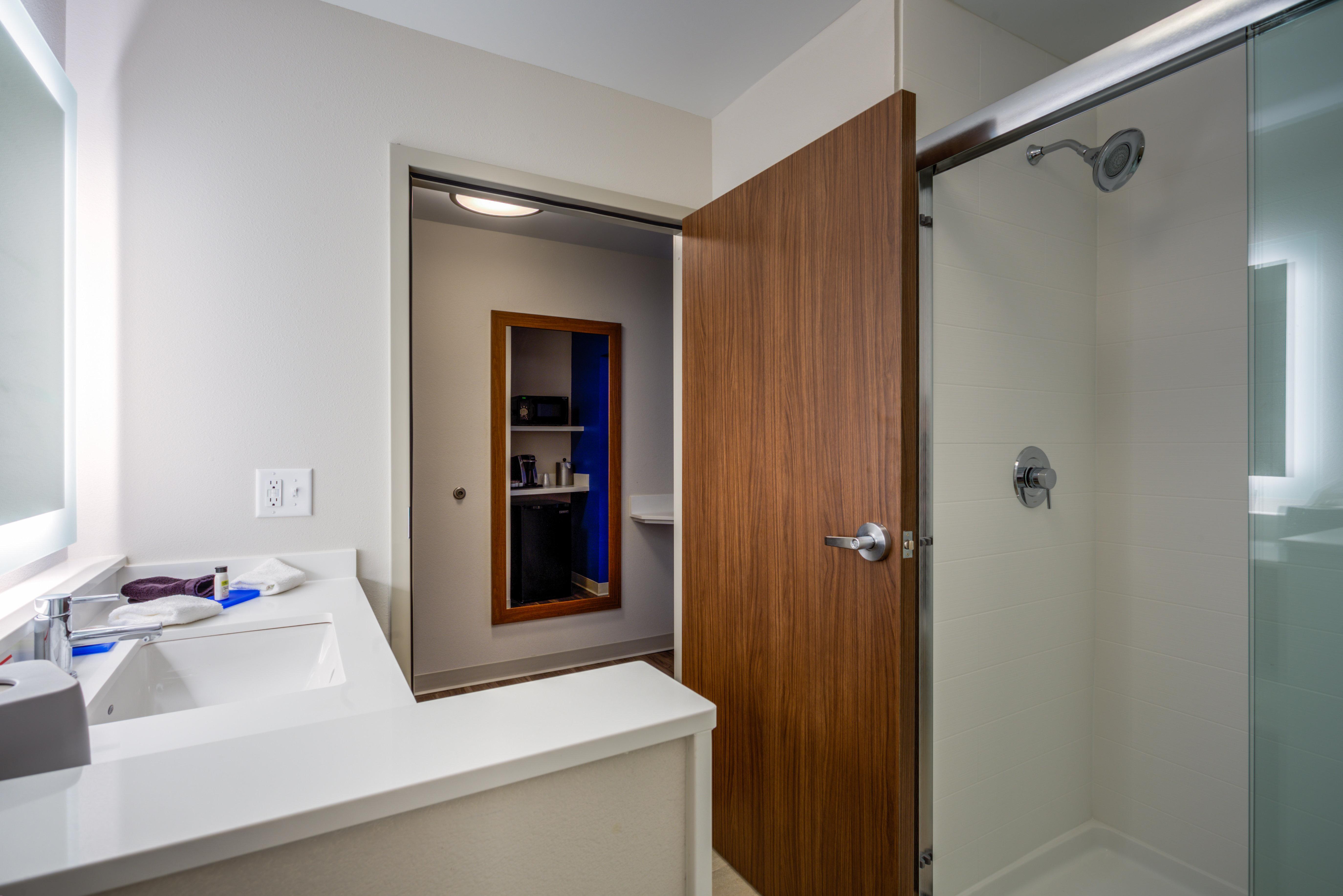 Holiday Inn Express & Suites Reedsville - State Coll Area, An Ihg Hotel מראה חיצוני תמונה