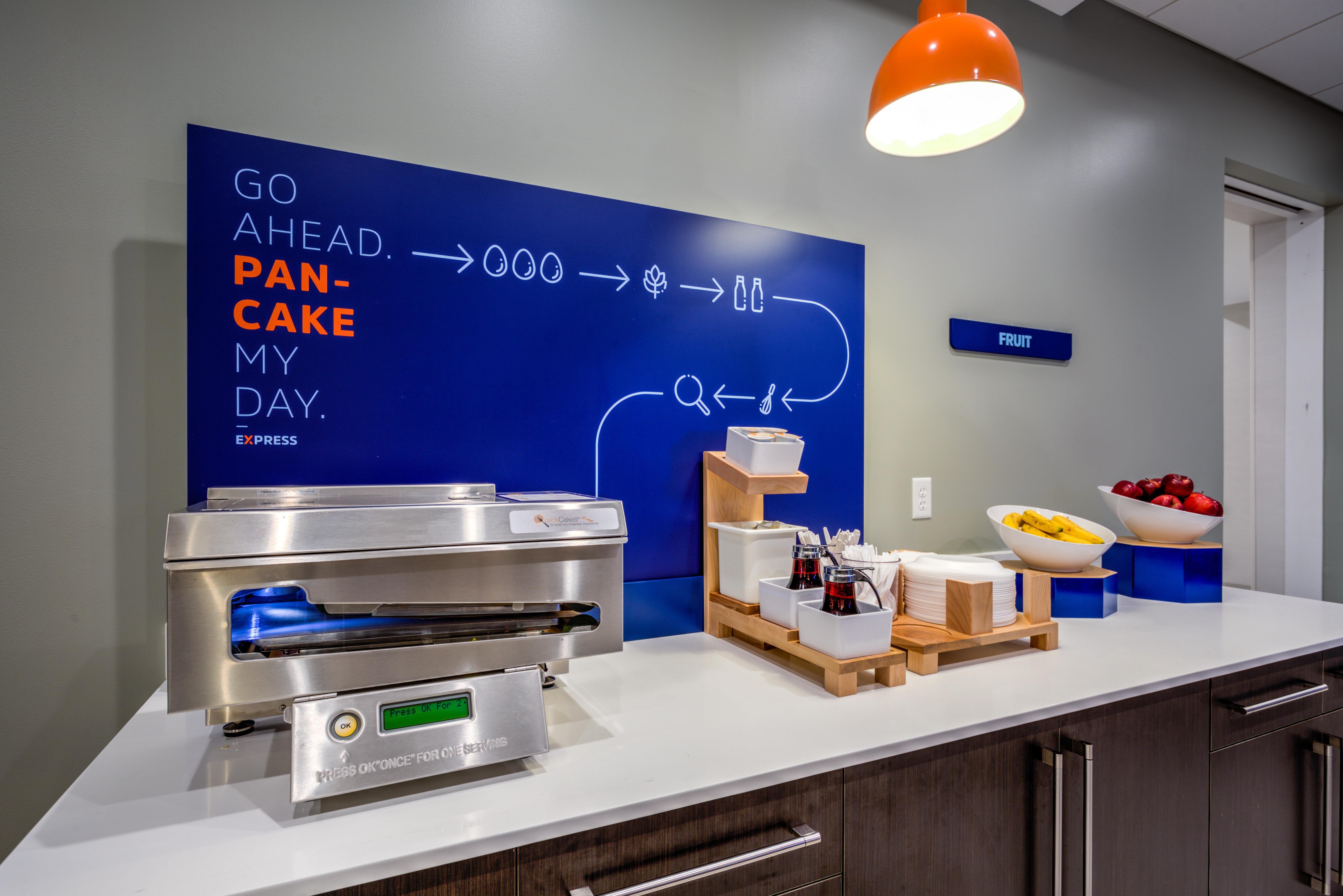 Holiday Inn Express & Suites Reedsville - State Coll Area, An Ihg Hotel מראה חיצוני תמונה